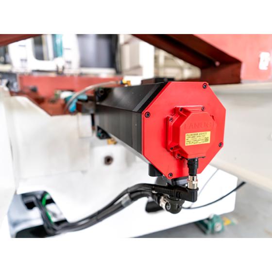 Горизонтальный фрезерный обрабатывающий центр DMTG MDH80