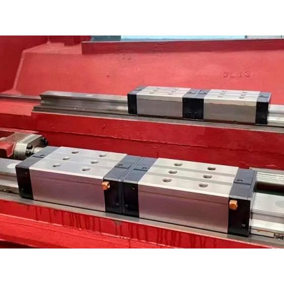 Горизонтальный фрезерный обрабатывающий центр DMTG MDH100S